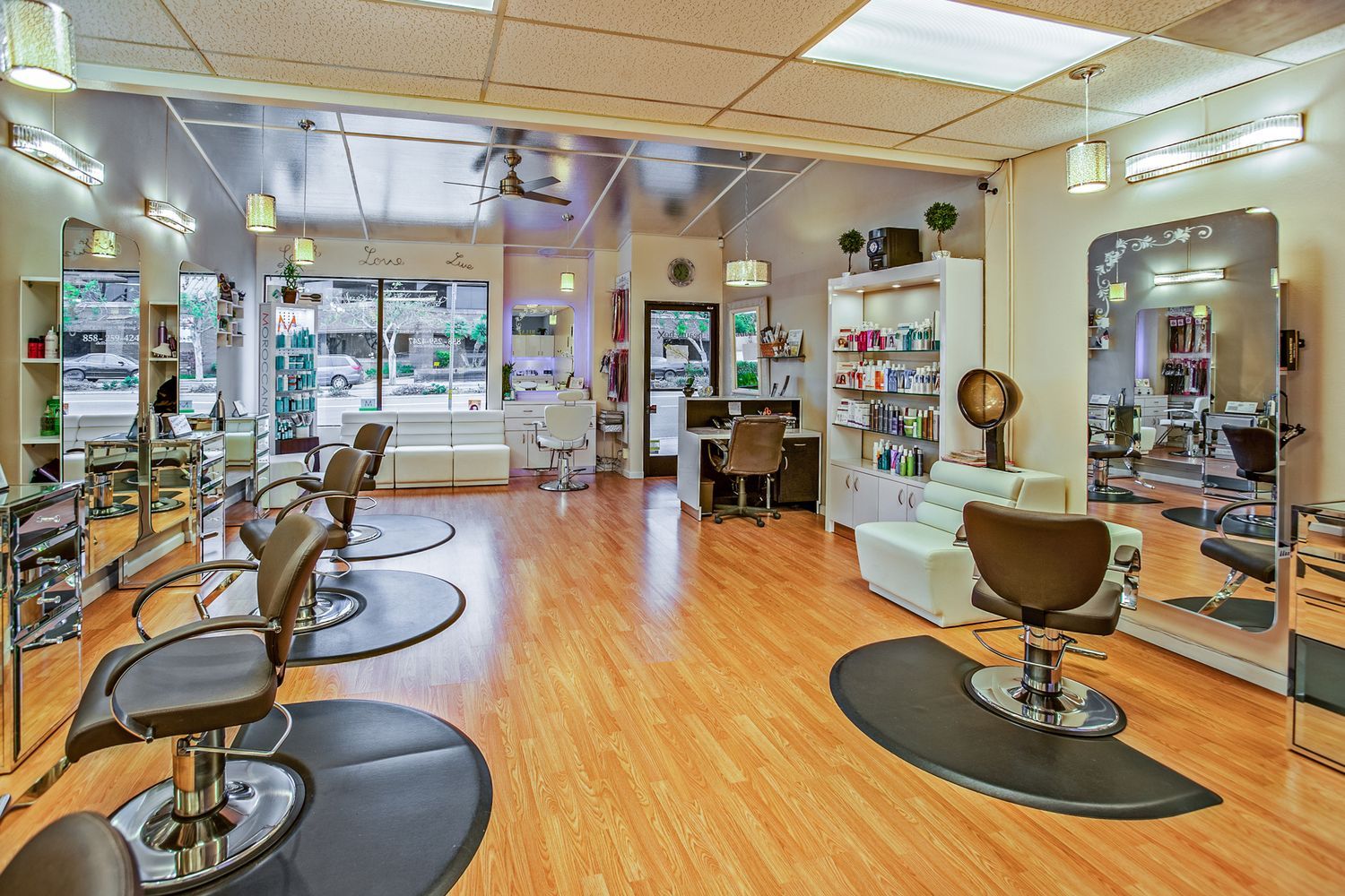 Heller Salon
